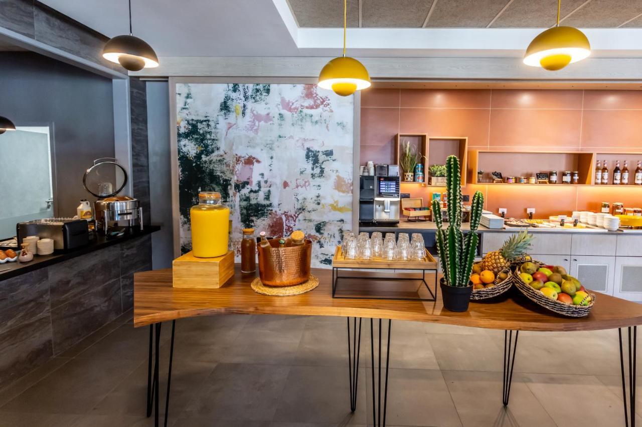 Novotel בורז'ה מראה חיצוני תמונה